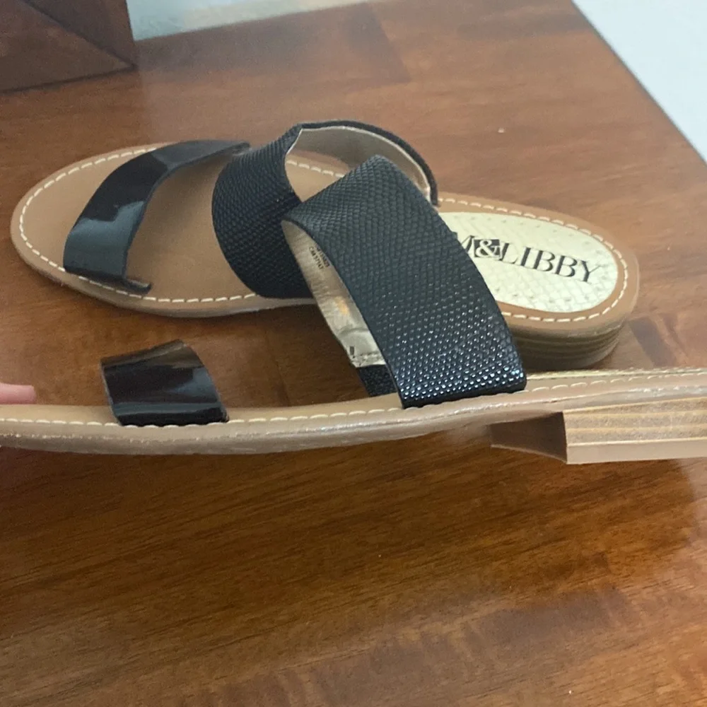 Sam & Libby Flat 2 straps Sliders size 6 Black